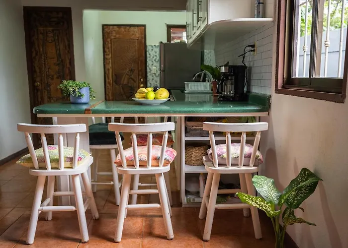 Mai Ke Kai Surf House