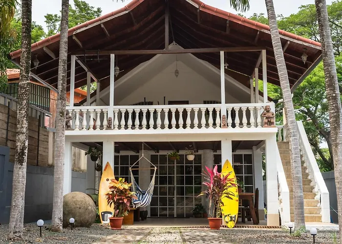 Mai Ke Kai Surf House Tamarindo