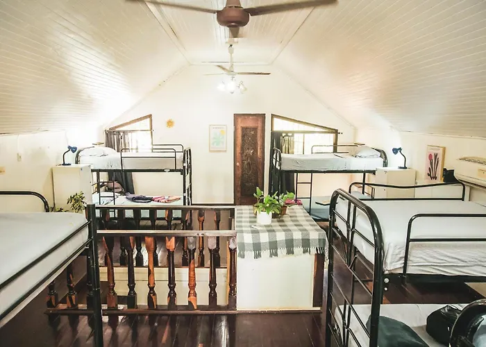Mai Ke Kai Surf House Hostel Tamarindo